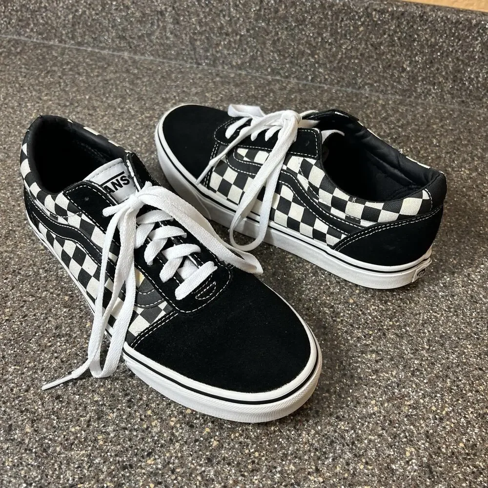 Vans Classic Men's Sz 9 Sneaker Skate Shoes Lace Up Low Black Check Suede/Canvas